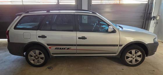 VOLKSWAGEN PARATI 1.6 MI SURF 8V FLEX 4P MANUAL G.IV VOLKSWAGEN PARATI 1.6 MI SURF 8V FLEX 4P MANUAL G.IV